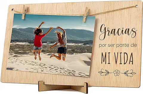 CONTRAXT Portafotos con Pinzas Madera. Ideas Tarjeta Agradecimiento Marco Colgar Fotos con Pinzas 10x15 Madera Natural Mejor Amiga Amigo Invisible Mujer Hombre (Gracias ES) CONTRAXT Portafotos con Pinzas Madera. Ideas Tarjeta Agradecimiento Marco Colgar Fotos con Pinzas 10x15 Madera Natural Mejor Amiga Amigo Invisible Mujer Hombre (Gracias ES)