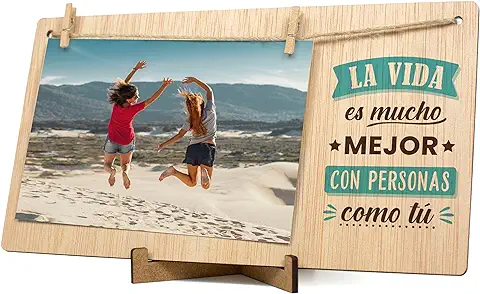 CONTRAXT Marco de Fotos con Pinzas de Madera. Ideas Regalos Originales Marco Colgar Fotos con Pinzas 10x15 Madera Natural Original Mejor Amiga Amigo Invisible Mujer Hombre (Amigos ES)  